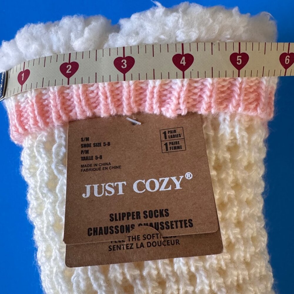 Cute & Cozy Just Cozy Knit Slipper Socks W/ Adorable Llama Face Design S/M Size - Picture 8 of 11